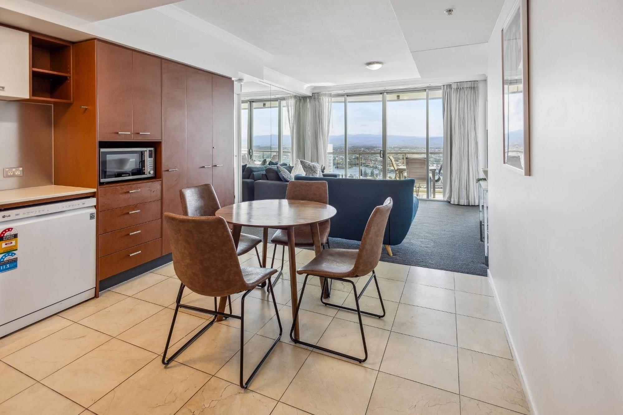 Towers Of Chevron - Private Apartments Gold Coast Exterior photo