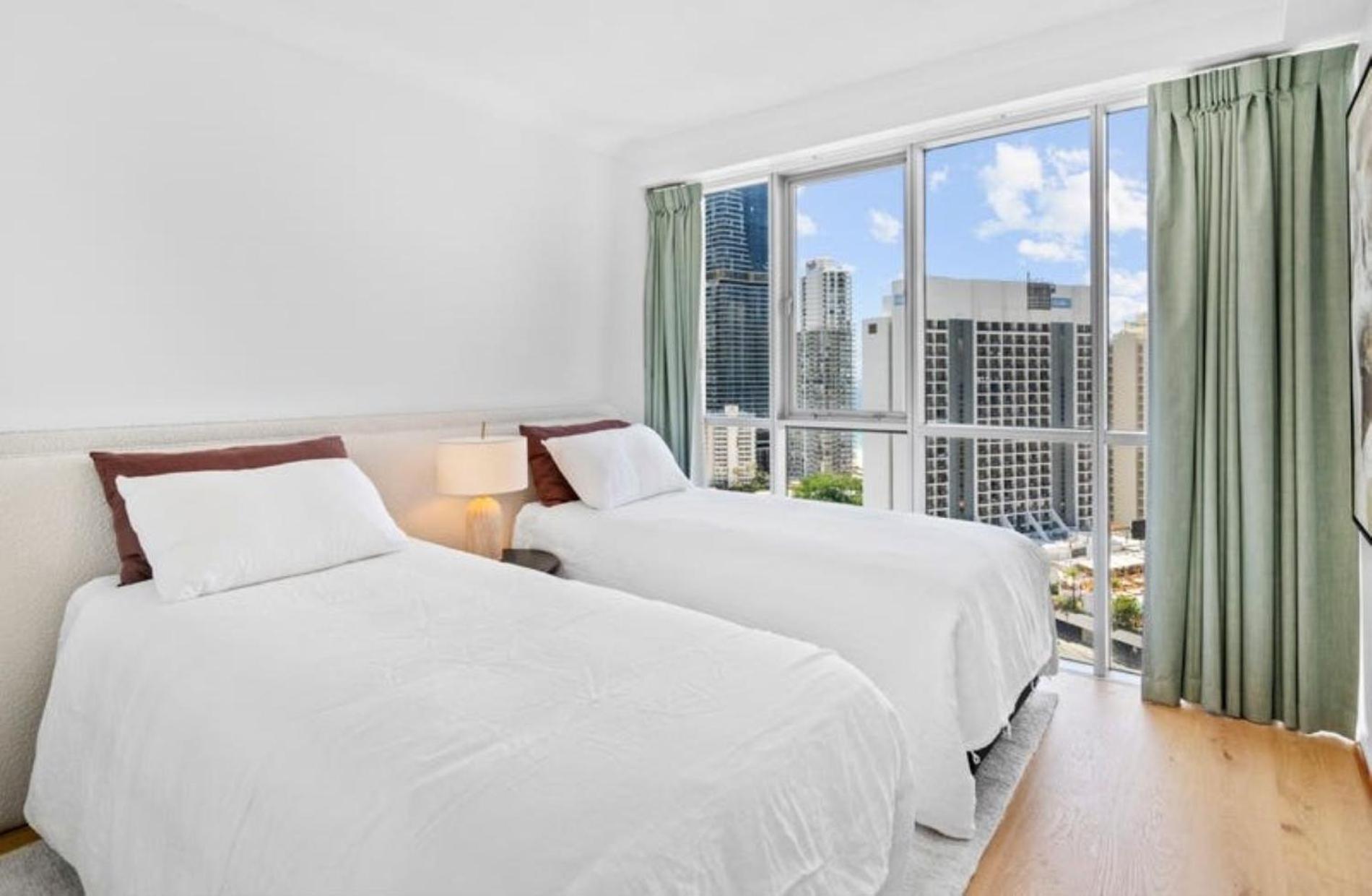 Towers Of Chevron - Private Apartments Gold Coast Exterior photo