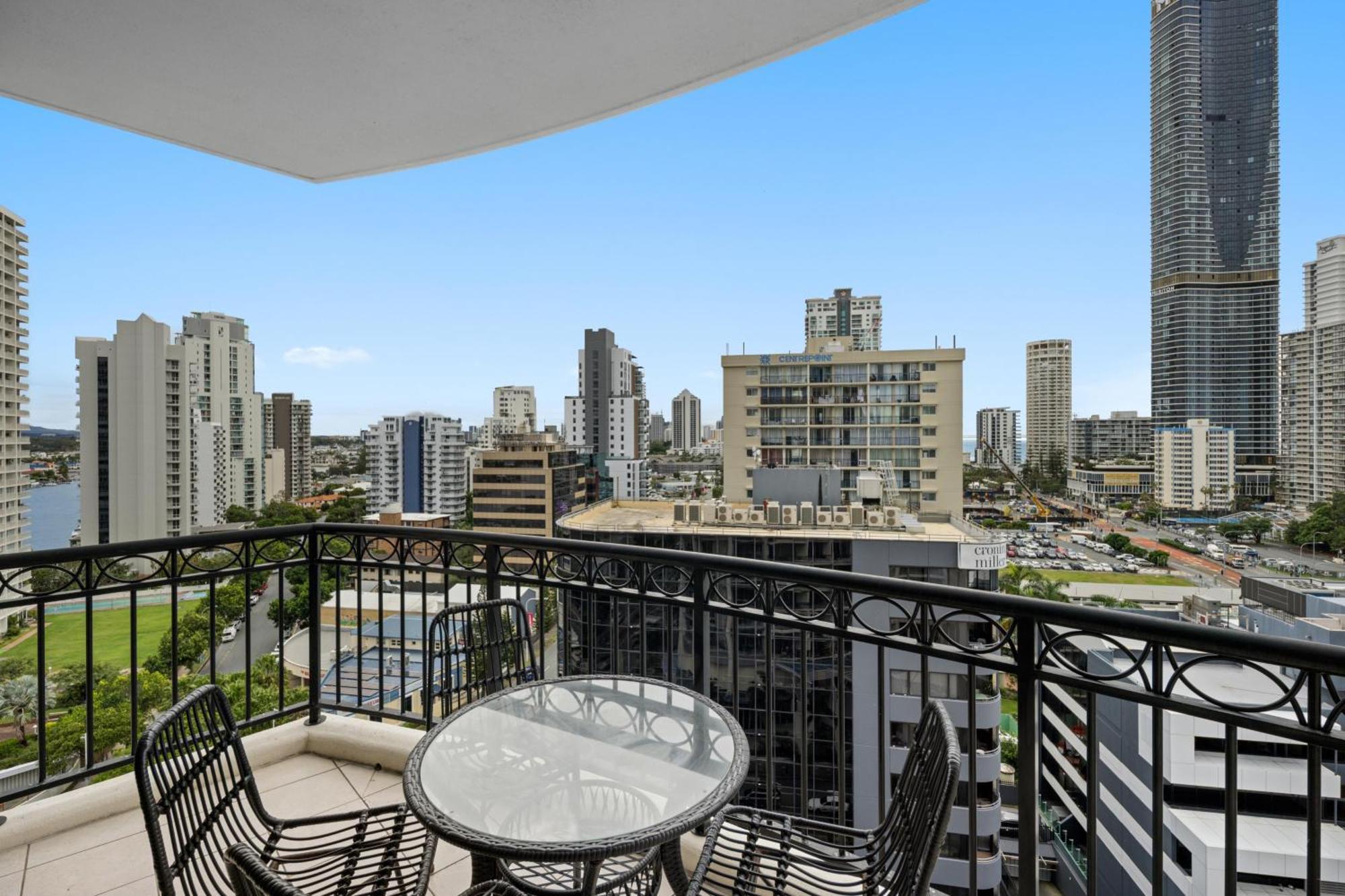 Towers Of Chevron - Private Apartments Gold Coast Exterior photo